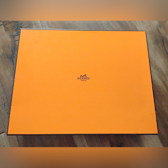 Hermes box - Picture 2 of 2